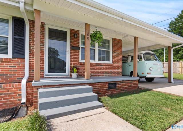 Property at 100 Westchester Ave SW, Huntsville, AL 35801, 3 beds, 2 baths