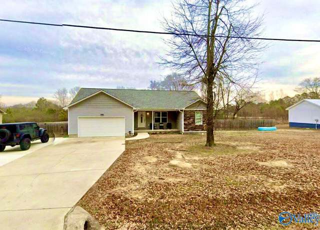 Property at 2480 Kuykendall Rd, Albertville, AL 35951, 3 beds, 2 baths