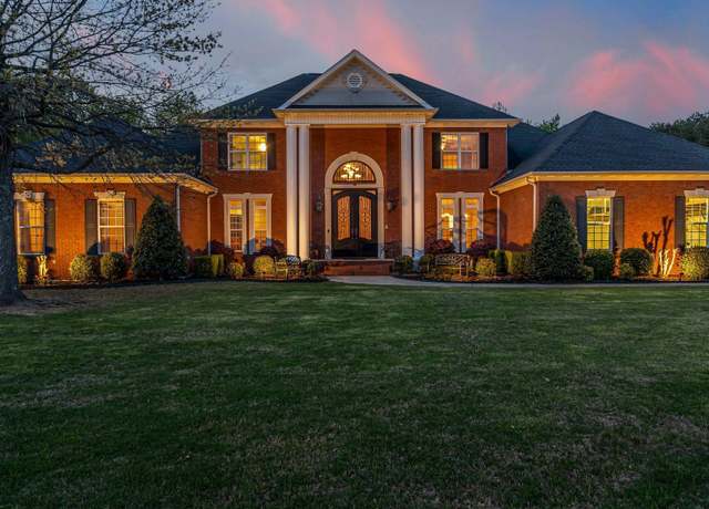Property at 21 Gatehouse Ct, Madison, AL 35758, 4 beds, 4.5 baths