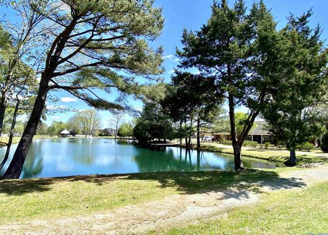 Property at 802 Milton Pl SW, Decatur, AL 35603