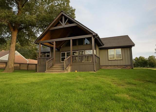 Property at 795 County Road 526, Centre, AL 35960, 3 beds, 3.5 baths