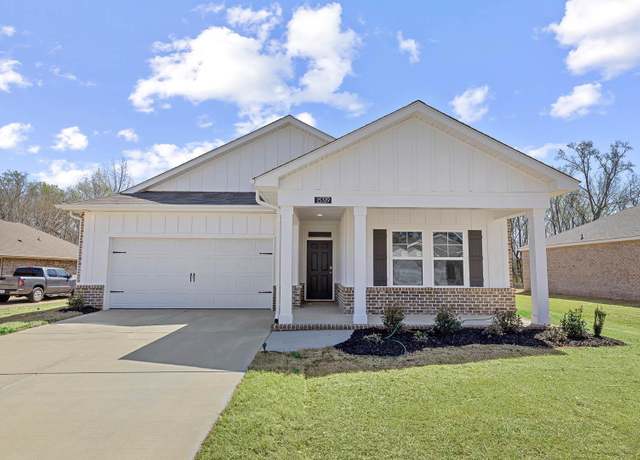 Property at 15319 Bees St, Harvest, AL 35749, 5 beds, 3 baths