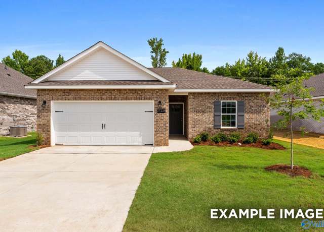 Property at 309 Cherokee Glen Ave, Toney, AL 35773, 3 beds, 2 baths