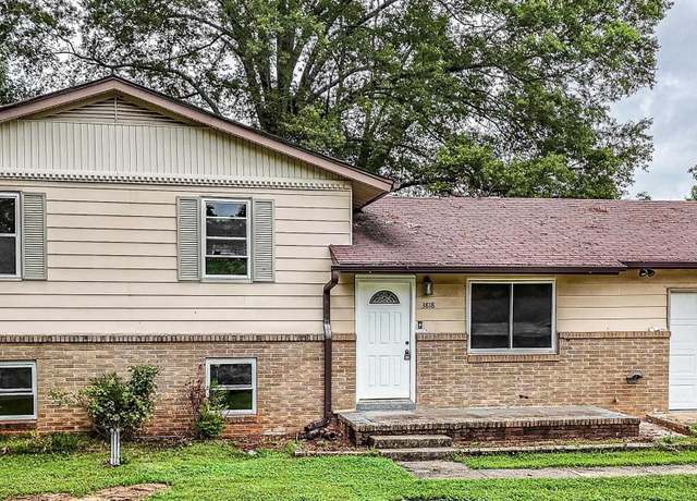 Property at 3818 Pinedale Dr SW, Huntsville, AL 35805, 4 beds, 3 baths
