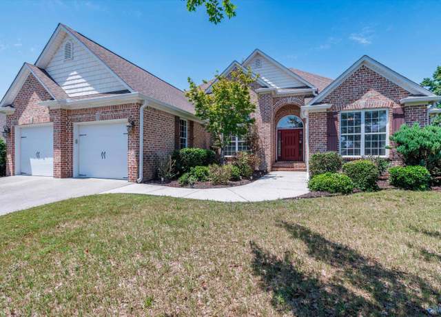 Property at 625 Avalon Dr, Hartselle, AL 35640, 4 beds, 2.5 baths