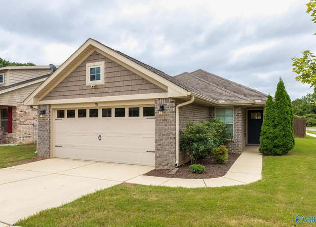 Property at 711 Oak Cove Ln, Madison, AL 35757, 3 beds, 2 baths