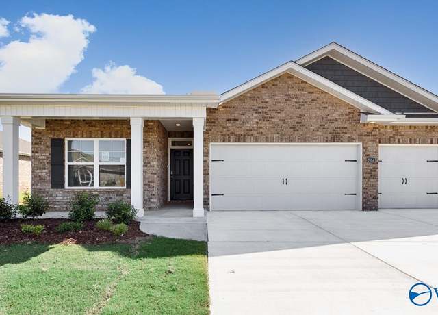 Property at 7054 SE Regency Ln, Gurley, AL 35748, 4 beds, 3 baths