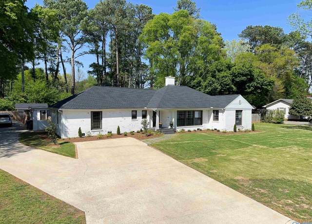 Property at 1612 Stratford Rd, Decatur, AL 35601, 4 beds, 2.5 baths