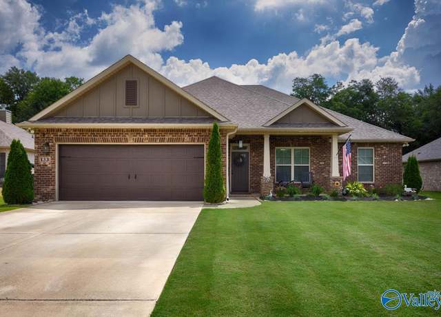 Property at 133 Kambry Grove Dr, Huntsville, AL 35811, 4 beds, 2 baths