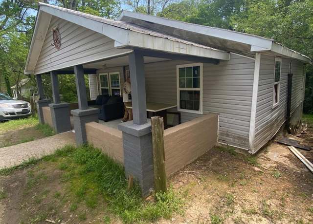 Property at 2314 Clayton Ave, Gadsden, AL 35904, 2 beds, 1 bath