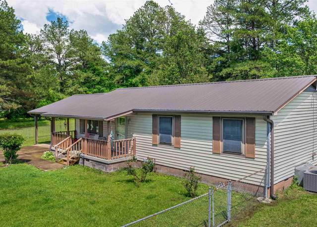 Property at 4193 County Road 51, Fort Payne, AL 35968, 3 beds, 2 baths