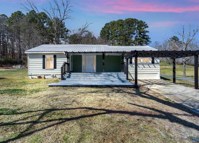 Property at 1151 Clanton St, Attalla, AL 35954, 2 beds, 1 bath