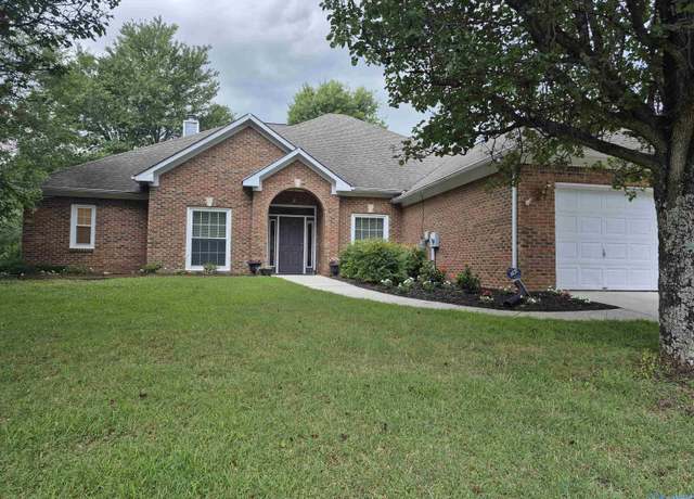 Property at 128 Cannes Dr SE, Brownsboro, AL 35741, 4 beds, 3 baths
