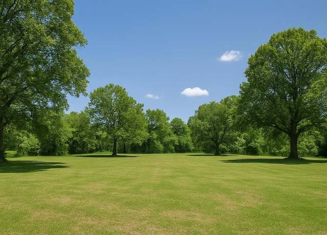 Property at 1918 Montgomery St SW, Decatur, AL 35601