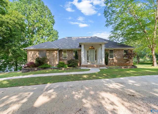 Property at 100 Rich Dr, Gurley, AL 35748, 3 beds, 3 baths