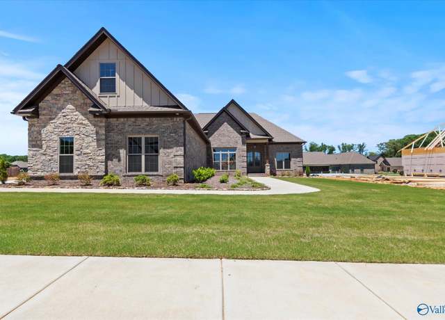 Property at 22949 Gunner Cir, Athens, AL 35613, 4 beds, 3 baths