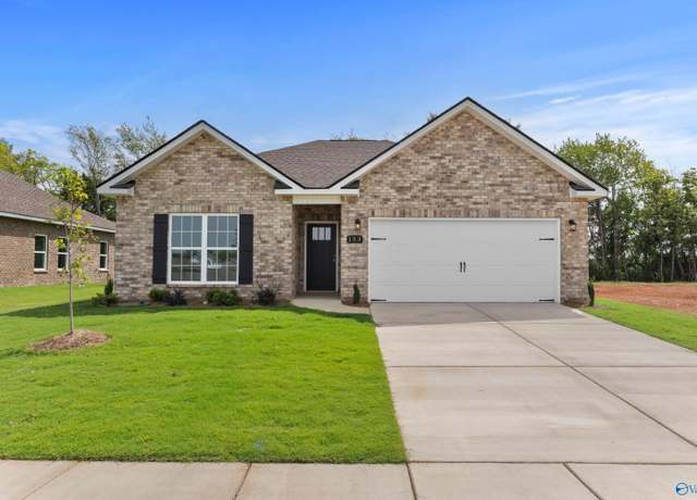 Property at 153 Ivy Vine Dr, Toney, AL 35773, 3 beds, 2 baths