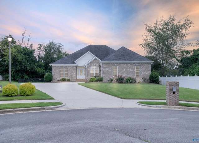 Property at 102 Campfire Cir, Meridianville, AL 35759, 3 beds, 3 baths