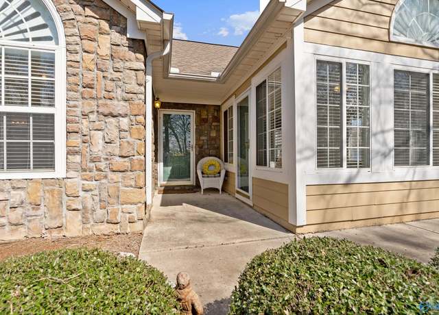 Property at 1284 Cathedral Cir #1284, Madison, AL 35758, 3 beds, 1.5 baths