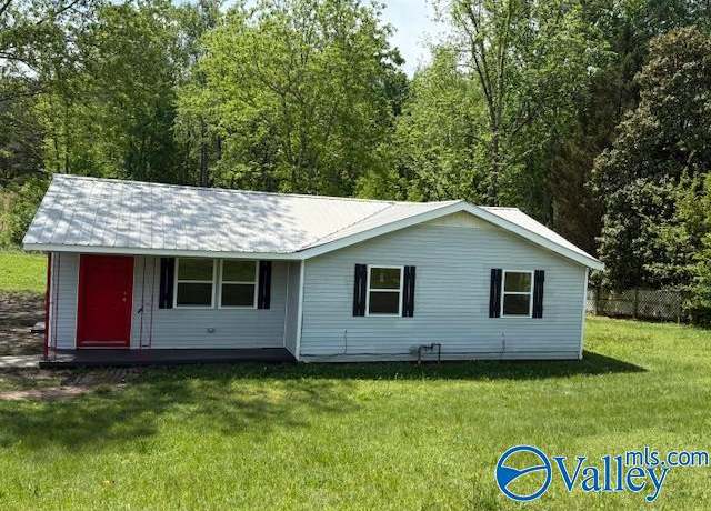 Property at 156 Sardis Cut Off Rd, Boaz, AL 35956, 3 beds, 1 bath