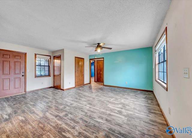 Property at 26955 Copeland Rd, Athens, AL 35613, 2 beds, 1 bath