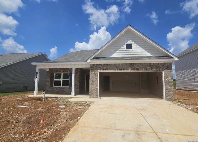 Property at 173 Story Ray Dr, New Market, AL 35761, 4 beds, 2 baths