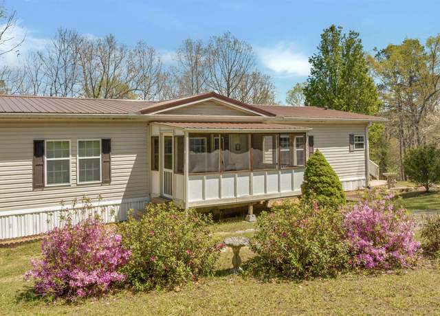 Property at 17217 Alabama Highway 176, Fort Payne, AL 35967, 3 beds, 2 baths