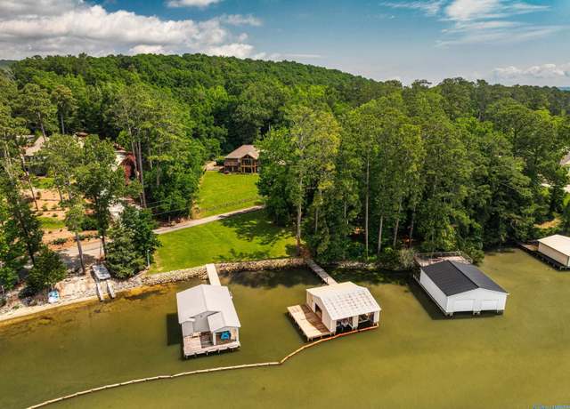 Property at 511 Pine Island Cir, Scottsboro, AL 35769, 5 beds, 5.5 baths