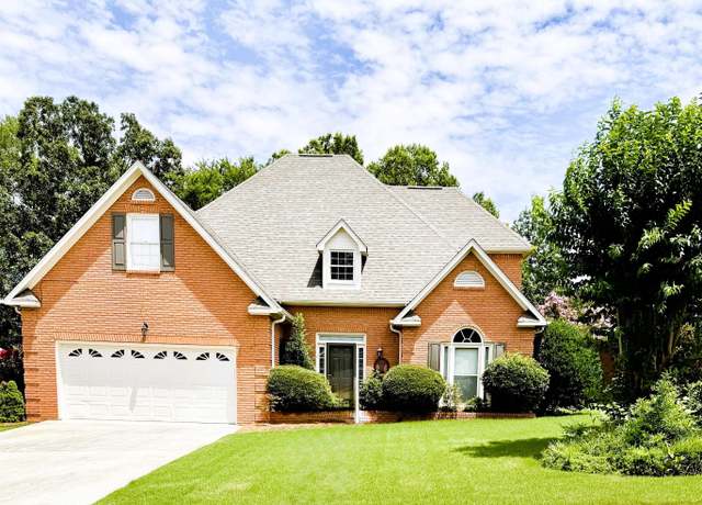 Property at 3304 Loggers Pl SW, Decatur, AL 35603, 4 beds, 2.5 baths