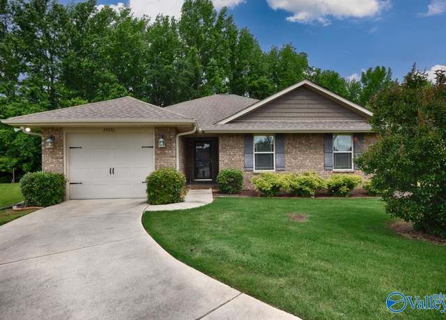 Property at 29820 Carriage Creek Cir NW, Harvest, AL 35749, 3 beds, 2 baths