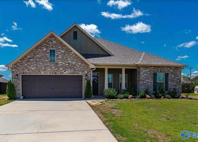 Property at 12937 Hudbug Dr, Madison, AL 35756, 4 beds, 2 baths