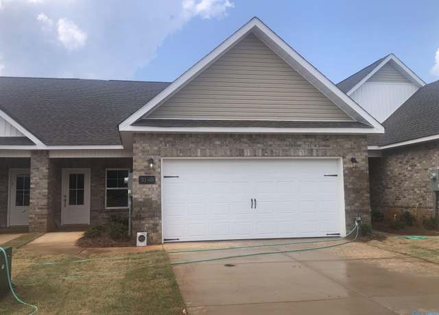 Property at 3140 Mead Way SE, Decatur, AL 35603, 2 beds, 2 baths