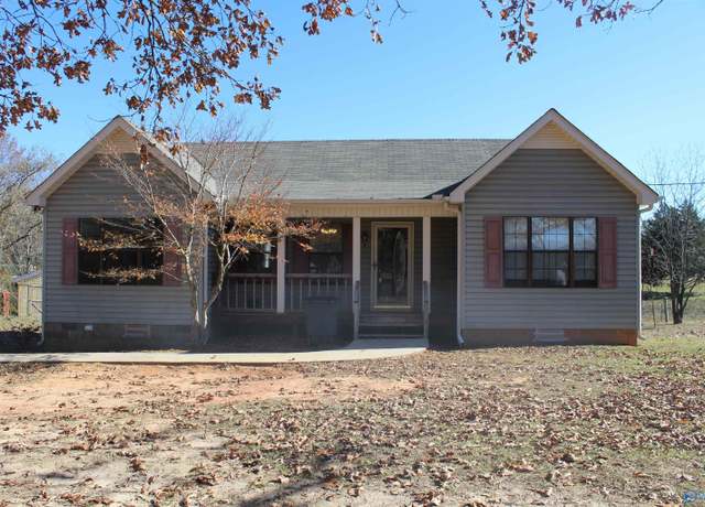 Property at 5894 County Road 217, Hillsboro, AL 35643, 3 beds, 1.5 baths