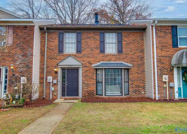 Property at 2164 Westbury Ct SW, Decatur, AL 35603, 2 beds, 2.5 baths