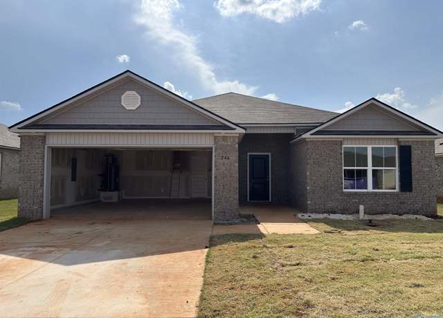 Property at 246 Faded Rose Ln, Toney, AL 35773, 4 beds, 2 baths