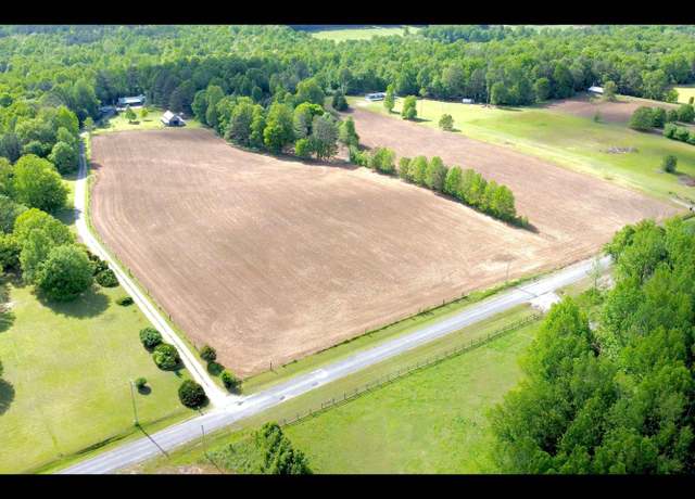 Property at 1323 County Road 49, Section, AL 35771, 3 beds, 2 baths