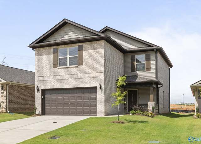 Property at 27935 Chalmers Cir, Harvest, AL 35749, 3 beds, 2.5 baths