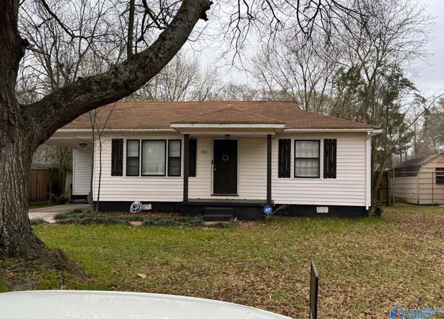 Property at 2001 10th St SE, Decatur, AL 35601, 2 beds, 1 bath