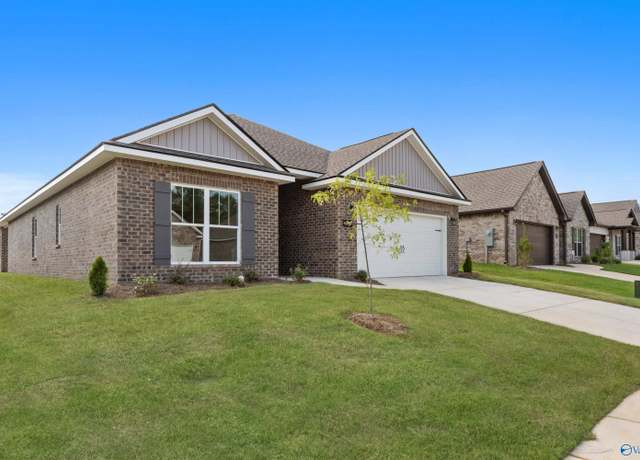 Property at 6203 Achievement Cir NW, Huntsville, AL 35810, 4 beds, 3 baths