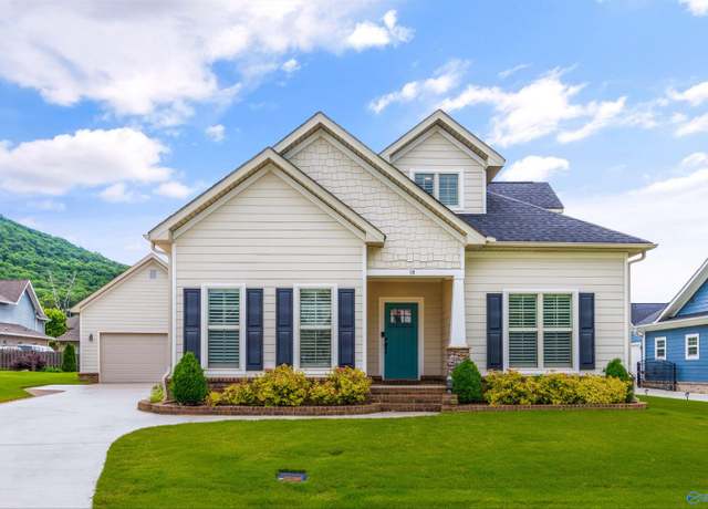 Property at 18 Notting Hill Pl, Gurley, AL 35748, 3 beds, 2 baths
