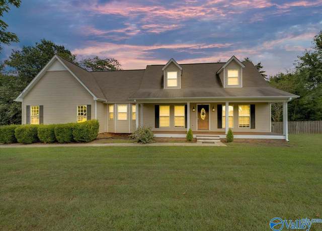 Property at 1861 Jeff Rd, Huntsville, AL 35806, 3 beds, 2.5 baths