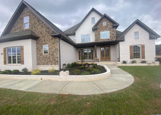 Property at 104 Montcliff Dr, Madison, AL 35756, 4 beds, 3 baths