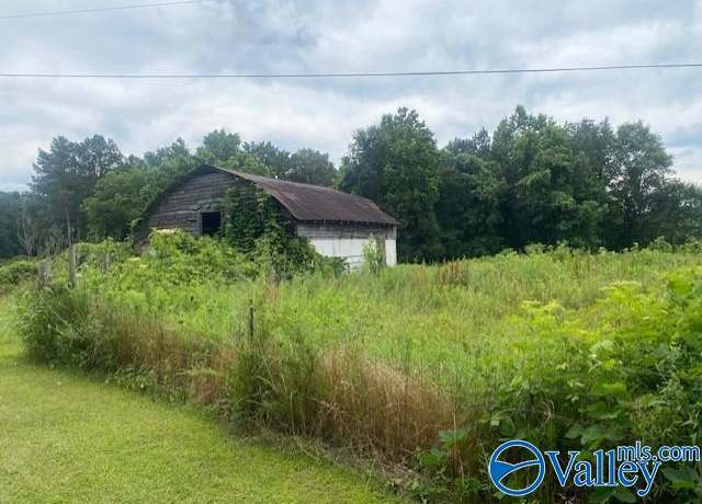 Property at 12 Cox Gap Rd, Boaz, AL 35956