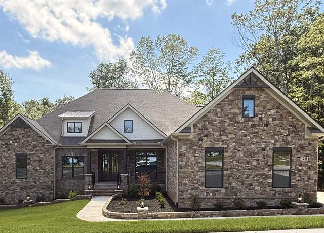 Property at 28 Ridge Bluff Cir, Huntsville, AL 35803, 4 beds, 4.5 baths