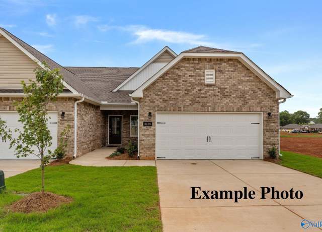 Property at 3136 Mead Way SE, Decatur, AL 35603, 3 beds, 2 baths