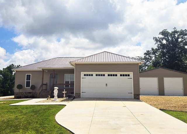 Property at 185 Woodland Rd, Boaz, AL 35956, 3 beds, 2 baths