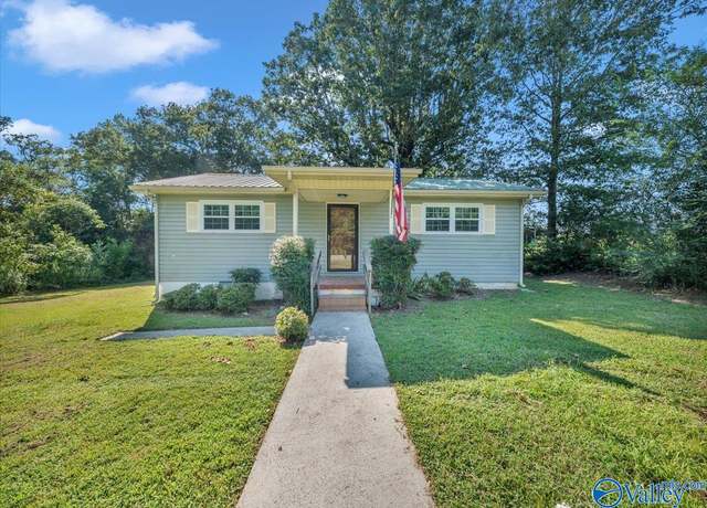 Property at 6598 Highway 36 East, Somerville, AL 35670, 3 beds, 1 bath