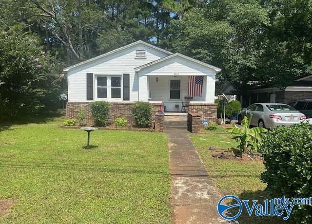 Property at 3613 Mcvay St, Huntsville, AL 35805, 3 beds, 1 bath