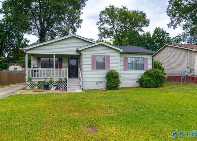 Property at 2708 Wilson Dr NW, Huntsville, AL 35816, 3 beds, 2 baths