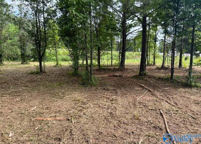 Property at 6.47 acres South Greenway Dr, Trinity, AL 35673